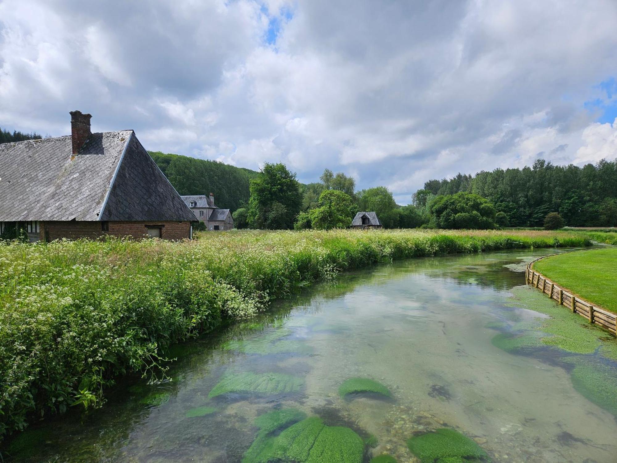 Gites 4,6 Personnes Fecamp Etretat Colleville Exterior photo
